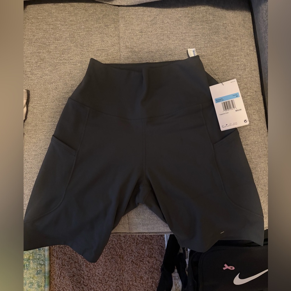 Nike Grey High-Waist Bike Shorts with Pocket Panels